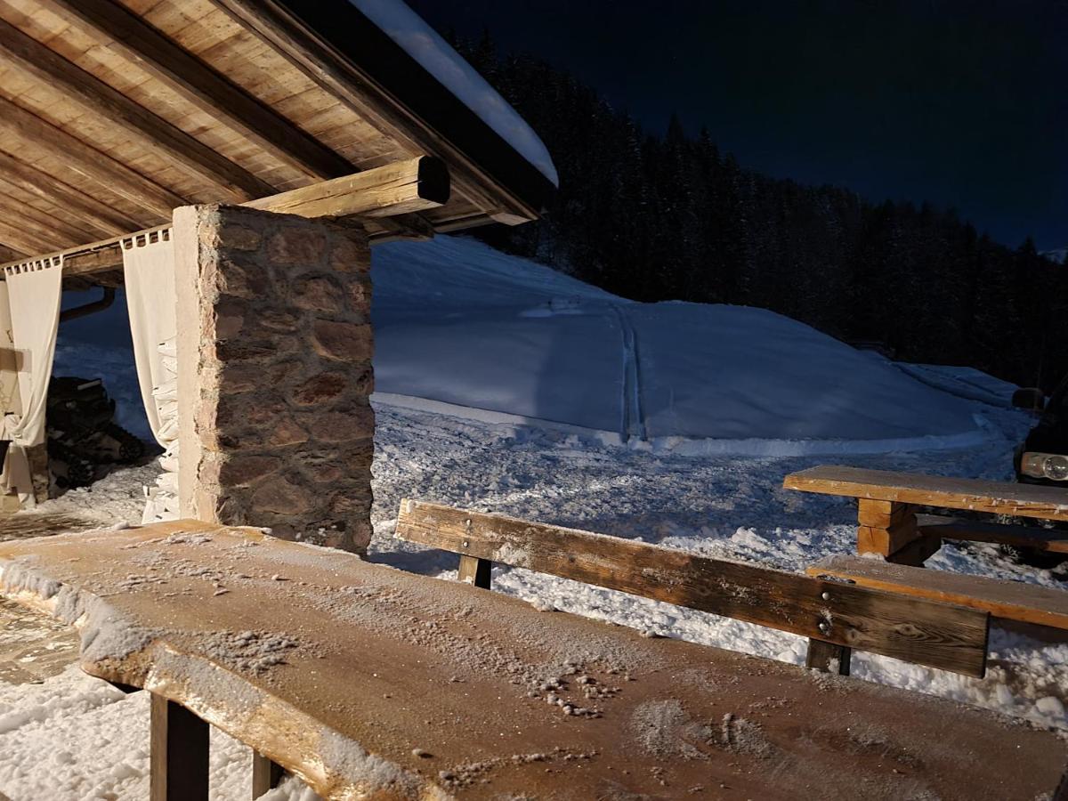 Chalet Chapeau Rar Castel Condino Eksteriør billede